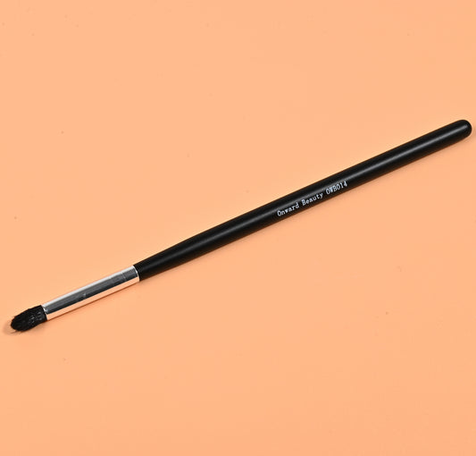 Bullet Crease Eyeshadow Brush