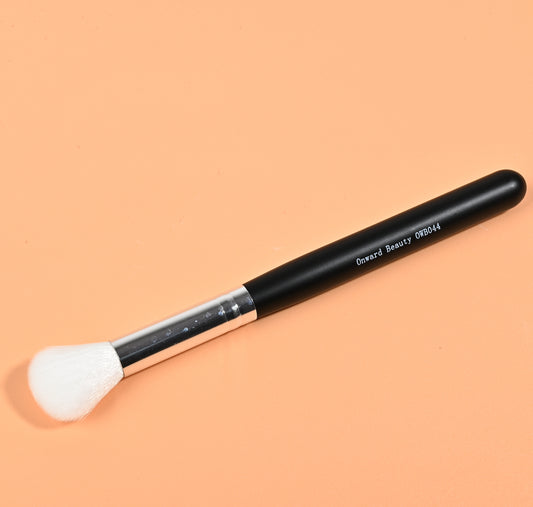 Pointed Powder Brush