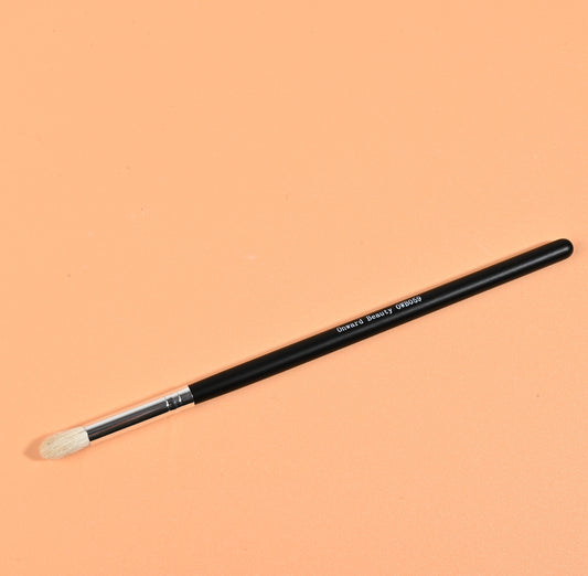 Mini Firm Blending Eyeshadow Brush